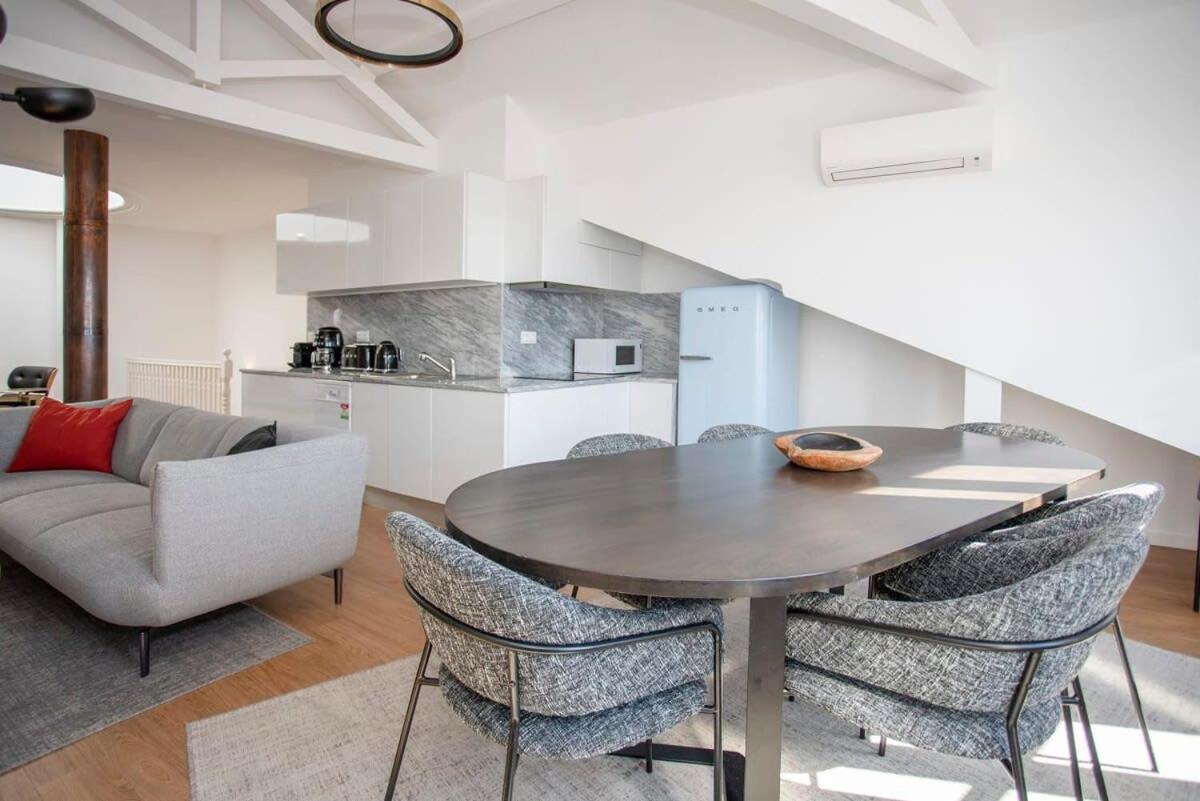 Liiiving In Porto - Ribeira Vintage View Apartment Luaran gambar