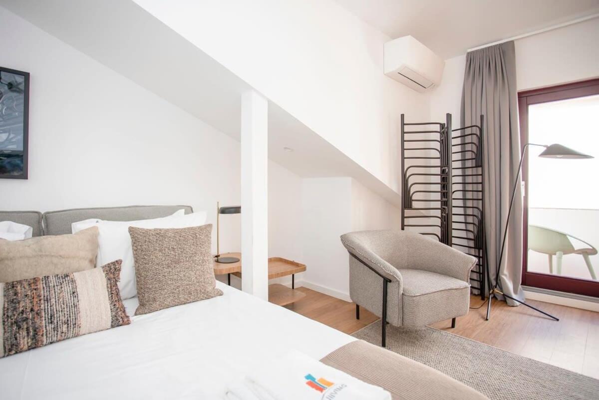 Liiiving In Porto - Ribeira Vintage View Apartment Luaran gambar