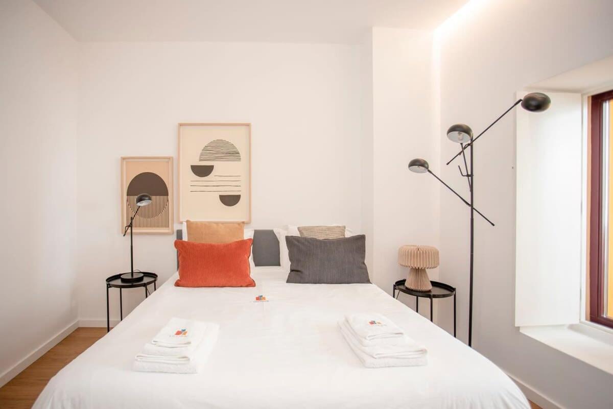 Liiiving In Porto - Ribeira Vintage View Apartment Luaran gambar